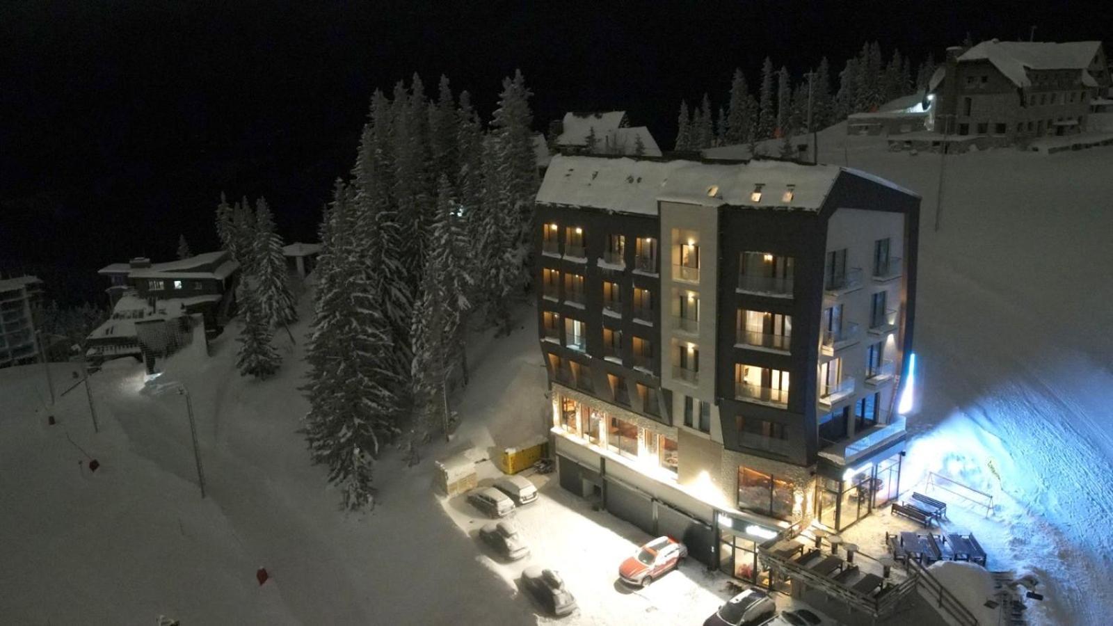 Aparthotel Rajska Τζαχορίνα Εξωτερικό φωτογραφία
